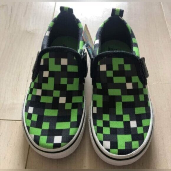 Skechers Kids Canvas slip on Sneakers - Picture 2 of 8